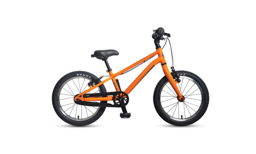 Produktbilde DBS Superlight 16" (oransje barnesykkel for barn 4-6 &aring;r som veier kun 6 kg).